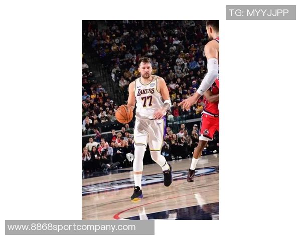 美记透露东契奇伤情为挫伤非小腿拉伤上次类似情况缺席三场比赛